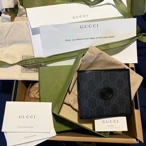 GUCCI GG Bifold Wallet for Men